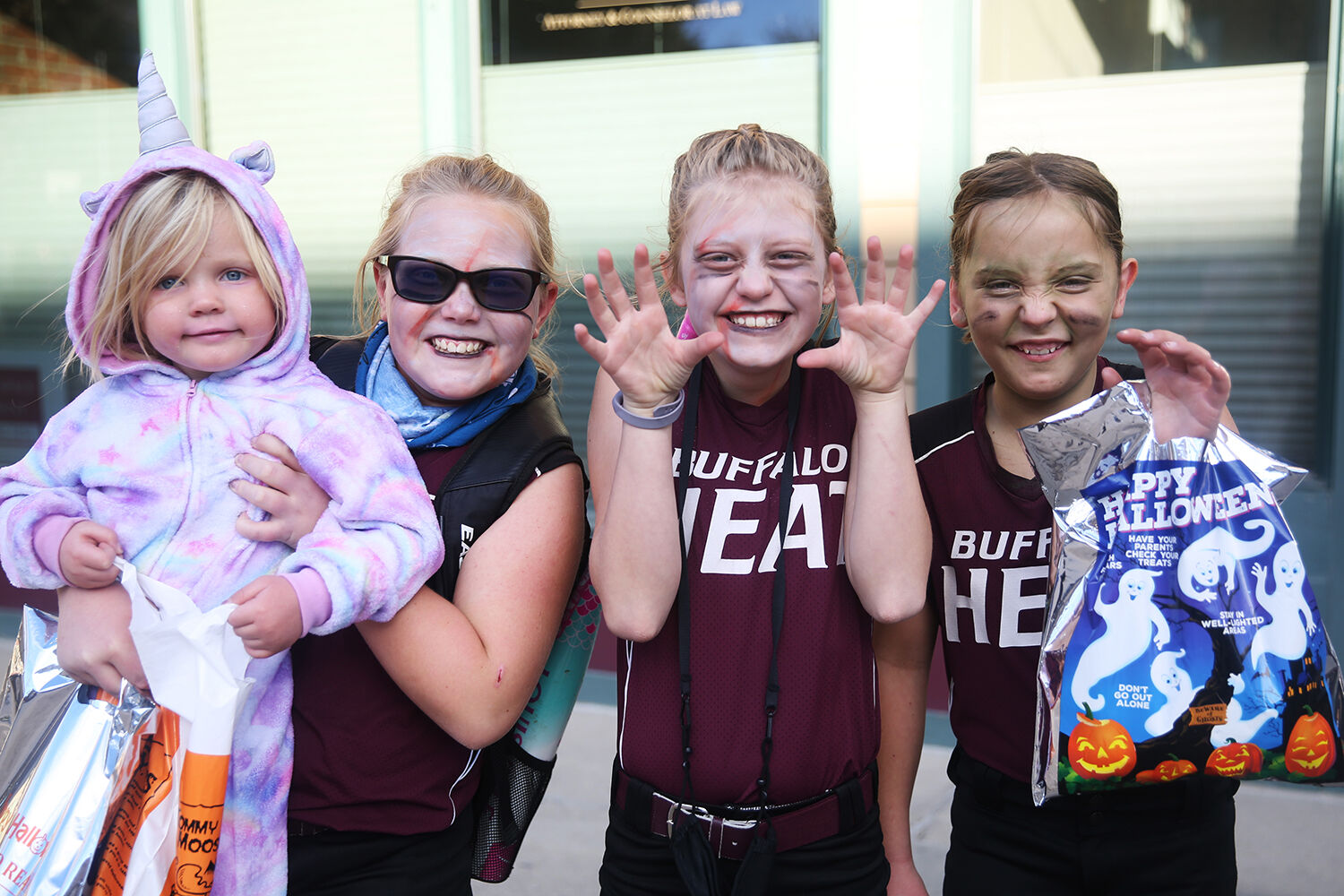 Brinley Howe, Kodi Boden, Mckalia McIntosh and Sydney Howe pose